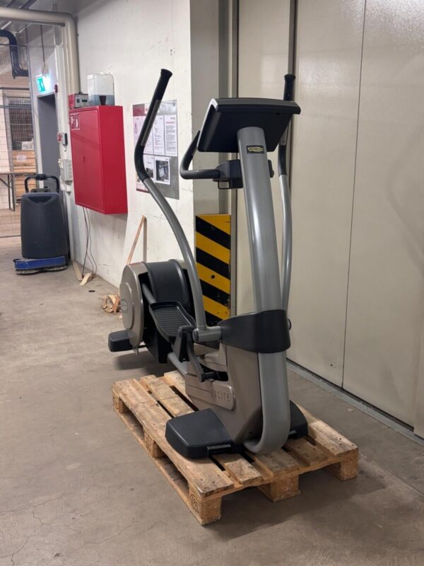 Technogym Excite Synchro Crosstrainer | Occasion