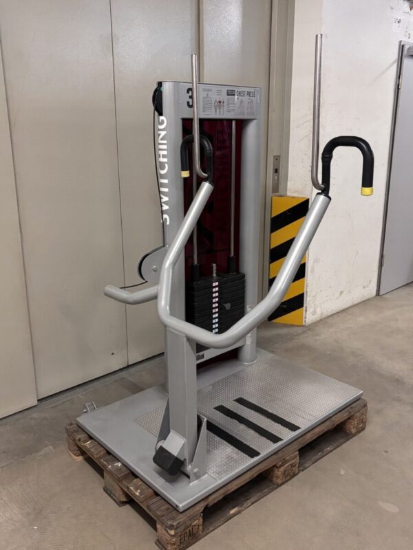 IMG_0866 TECA Switching Chest Press | Occasion