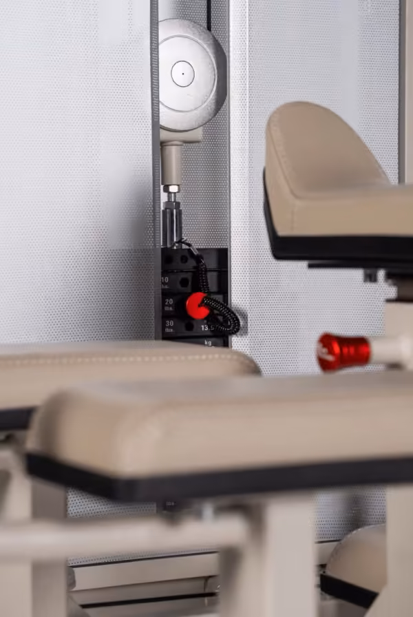 Realleader-Prone-Glute-Machine-GL-1007-06-weiss Realleader Prone Glute Machine | GL-1007