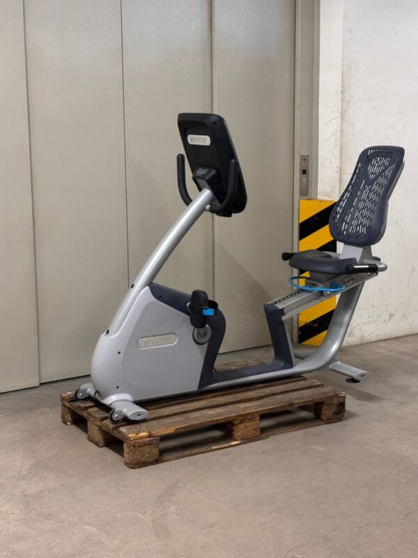WhatsApp Image 2026-04-29 at 10.59.05 (1) Precor Recumbent Bike | Liegevelo Occasion