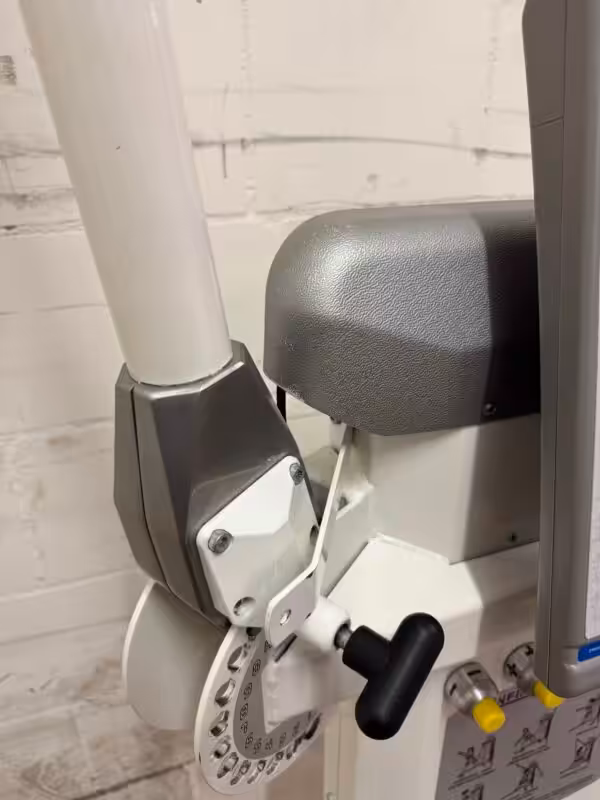 b-01a05c4d372276029dc8f4c6a8315cb4-s-59493-keiser-functional-trainer-occasion-76b55a57ee KEISER Functional Trainer | Occasion