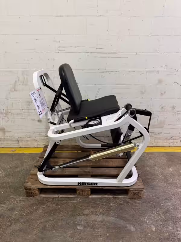 b-01a0f274a94372d194c9bac3db36f0ff-s-08527-keiser-leg-press-occasion-f8e6b82e59 KEISER Lower Body Trio – Leg Press, Curl, Extension | Occasion