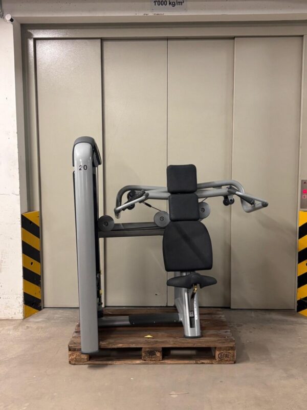c457f5b8-a406-4bde-bd78-bdce1c994ba6 Technogym Selection Line Shoulder Press | Occasion