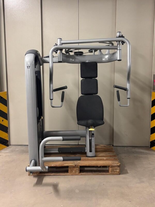 da713068-9a25-4a2d-b3b0-781ba448fdea Technogym Selection Line Chest Press | Occasion